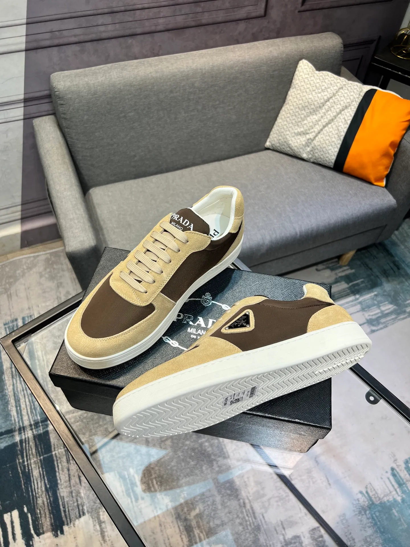 Men's men's shoes 💰440 [PRADA—Prada] latest model 🙈original replica! 👟👟👟Available here. The workmanship is top-notch. The upper is made of Italian 🇮🇹Imported calfskin. ❗️Breathable genuine leather lining @Suitable for travel. The original version has an enlarged engraved sole, making it suitable for all kinds of travels, showing low-key luxury. Let quality speak for itself. Color: Size: 38-44